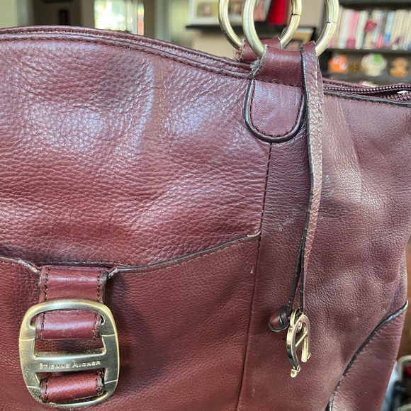 Vintage Burgundy Genuine Leather Gold Toned Hardware Satchel Handbag - Picture 2 of 12